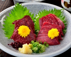 馬刺し